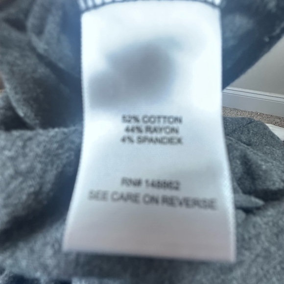 Torrid gray slub super soft long sleeve with black size 1-1X/14-16 - Picture 9 of 10